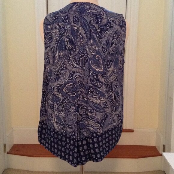 Westport Blue and white tank top Sz XL - Picture 2 of 2
